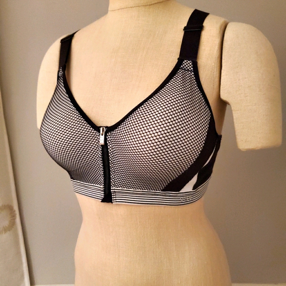 Victoria's secret Black & white sports bra 34B